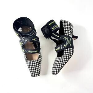 Christian Dior x Roger Vivier Houndstooth 62-22 Maryjane Pumps 36.5